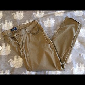Old Navy Rockstar Khakis Size 16